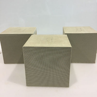 شراء محفز غاز ذيل معيار فرن الخشب محفز OC 46 CPSI تصنيع عبر الإنترنت