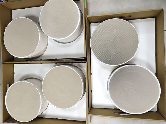 شراء 300Cell Scr Denox محفز مادة Asc Ammonia Slip Catalyst تصنيع عبر الإنترنت