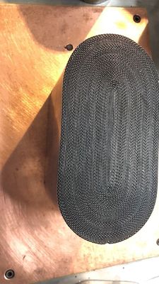 شراء محفز معدني Pt Pd Rh في المحول الحفاز EuroⅡⅢ البيضاوي أو شكل مضمار السباق تصنيع عبر الإنترنت