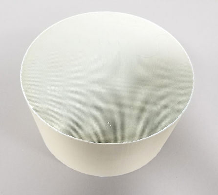 شراء محفز الحد من ثاني أكسيد النيتروجين وأكسيد النيتروجين 400 Cpi التوربينات الغازية الفاناديوم التنغستن التيتانيوم تصنيع عبر الإنترنت