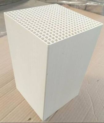 شراء Euro 6 VI SCR Denox Catalyst Molecular Sieve المنخل الجزيئي في حماية البيئة البتروكيماوية تصنيع عبر الإنترنت