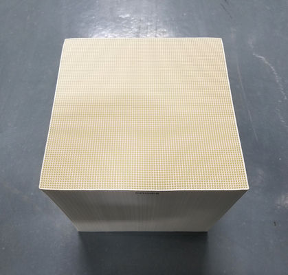 شراء البلاتين العسل الحفاز المحول السيراميك الاحتراق تصنيع عبر الإنترنت