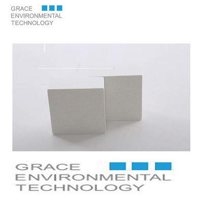 شراء تحلل الأوزون Voc محفز انبعاث المواد الكيميائية البترولية 100 Cpsi تصنيع عبر الإنترنت