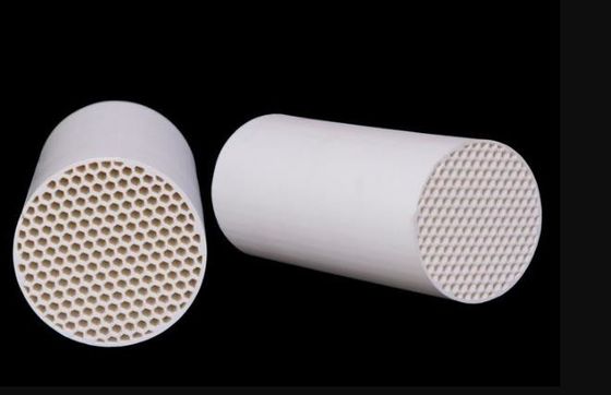 شراء محفز عادم السيراميك 600 Cpsi سيارات محفزات تنقية غاز عادم السيارات تصنيع عبر الإنترنت