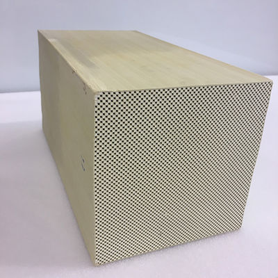 محفز كربيد السيليكون SIC مرشح Dpf لقطع غيار السيارات الأوروبية تمدد حراري منخفض المعامل